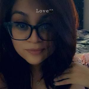 Meet your Posher, María